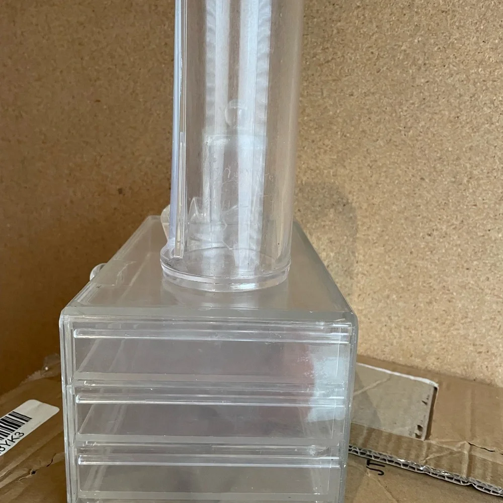 Acrylic organizers